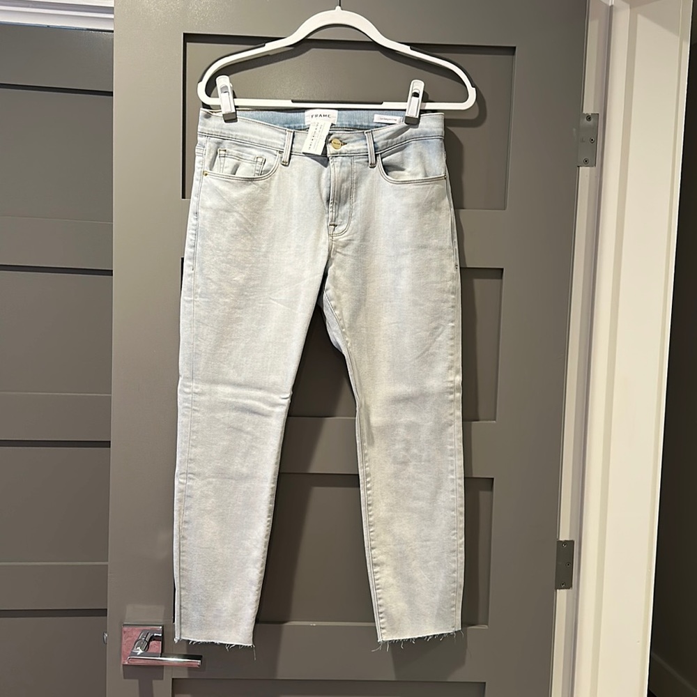 Frame light wash jeans